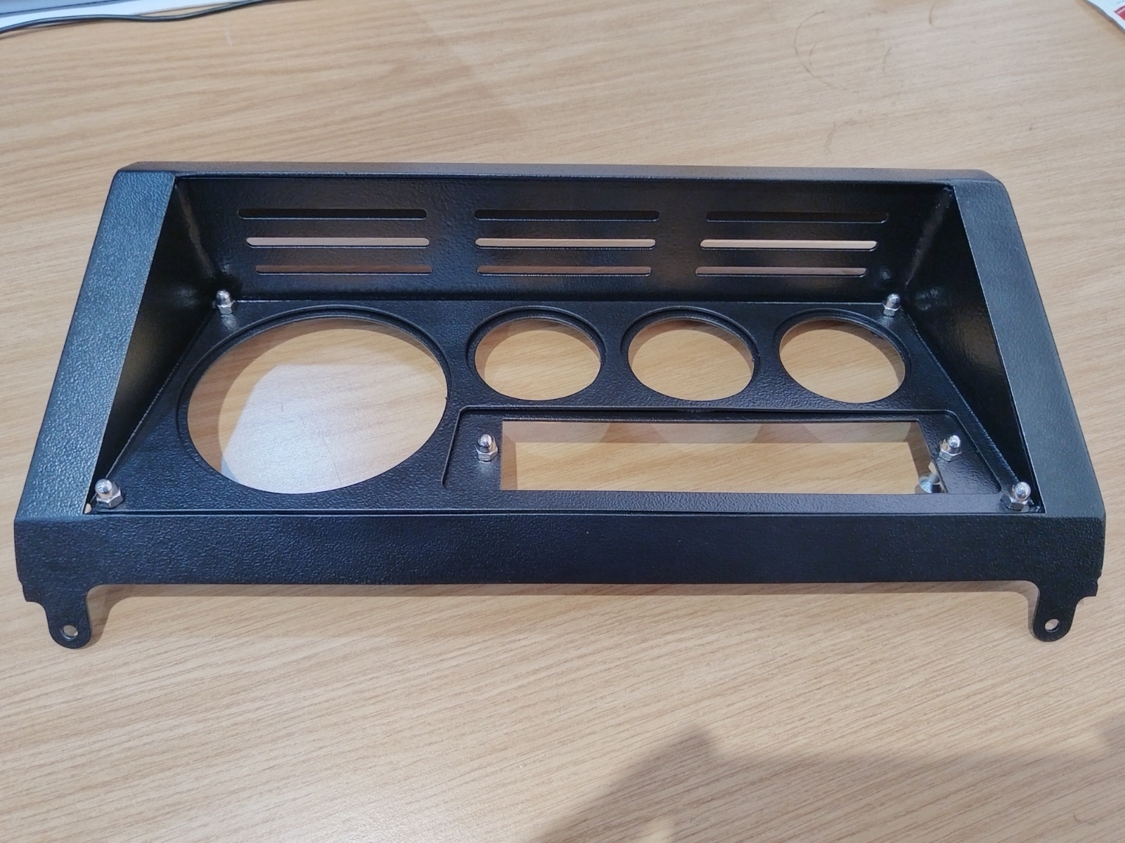 GFORCE Products | Custom Land Rover Dashboards